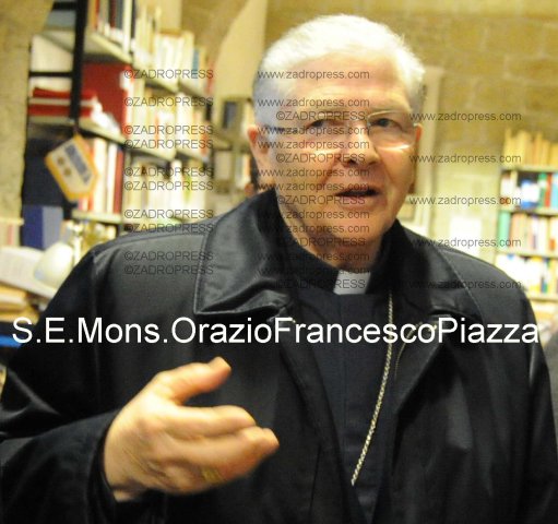 piazzaOrazioFrancescoVescovo